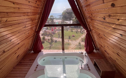 Karaöz Jakuzili Isıtmalı Havuzlu Deniz Manzaralı Bungalov Ev | İlan No: 0032