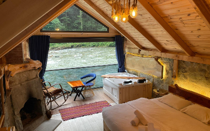 Rize Çamlıhemşin Fırtına Deresine Sıfır Jakuzili Suit Bungalov | İlan No:0049