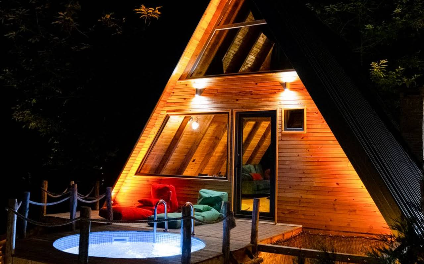 Sapanca Sezonluk Havuzlu Jakuzili Taş Şömineli Bungalov | İlan No: 0016